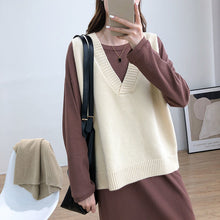 Hirsionsan V Neck Knitted Sweater Vest Women 2021 New Korean Cashmere Loose Vest Pullovers Female Solid Sleeveless Knitwear